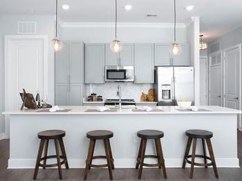 Gourmet kitchen with island